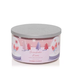 Yankee Candle Snowflake Kisses 3-Wick Tumbler Candle